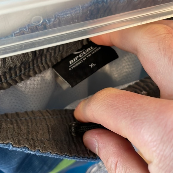 Boys Rip Curl Swim Suit Trunks - Picture 3 of 3